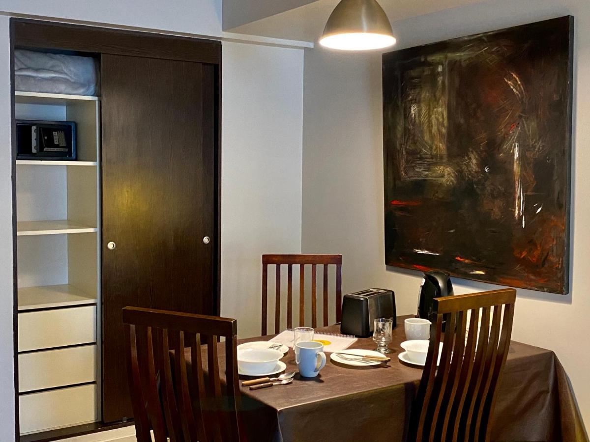 460 Loft Apartment *